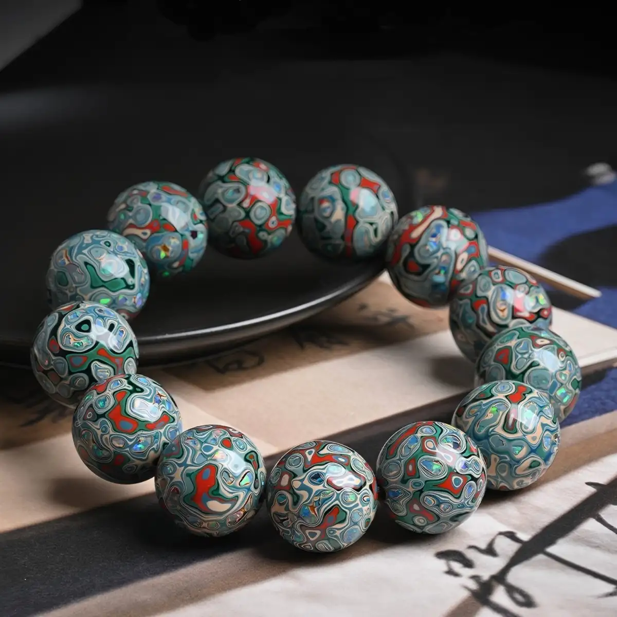 Chinese Lacquerware & Urushi, Single Buddha Mala Beads - Side View