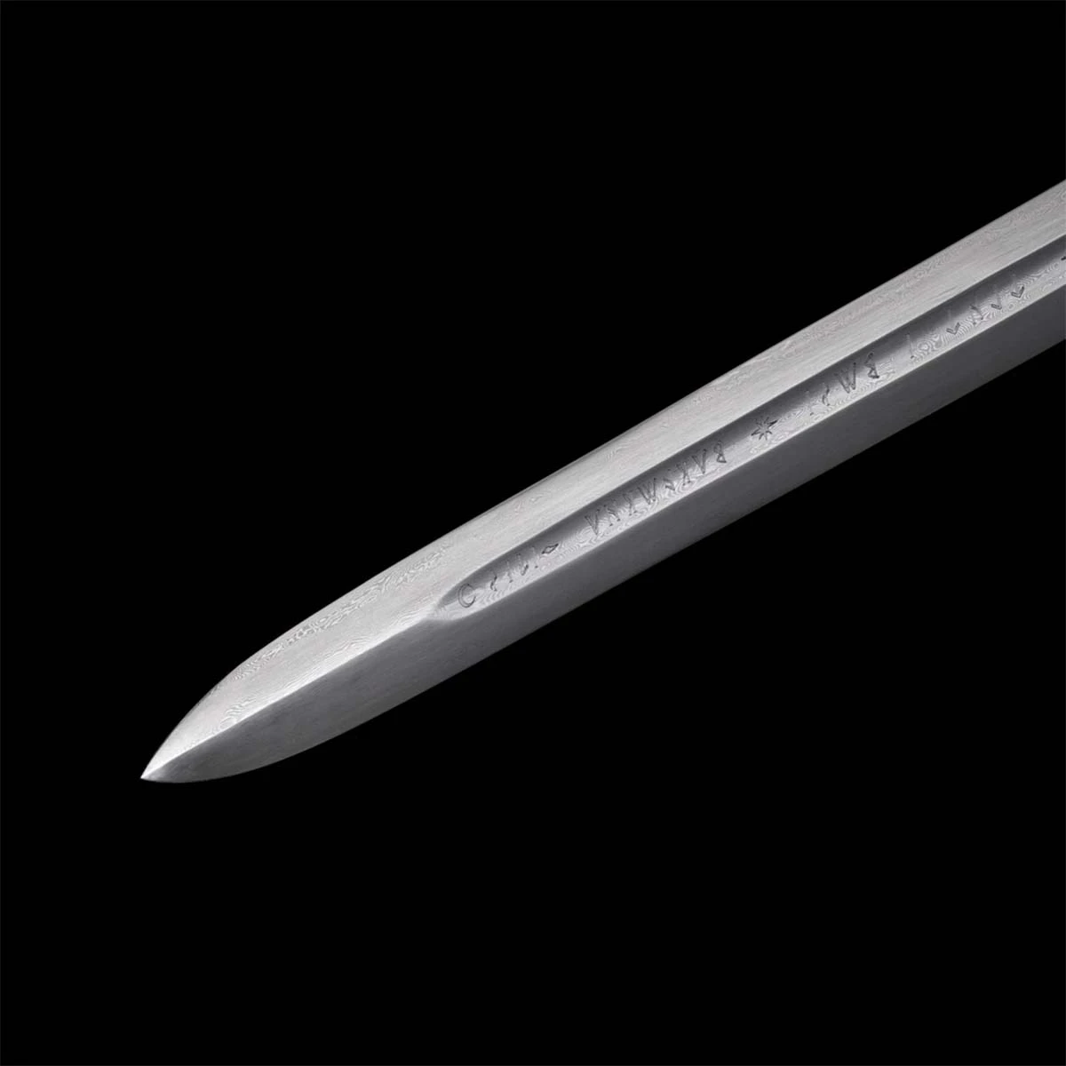 Narsil: The Sword of King Elendil – Limited Heritage Edition Damascus - Raw Steel Fittings - Blunt Blade silver
